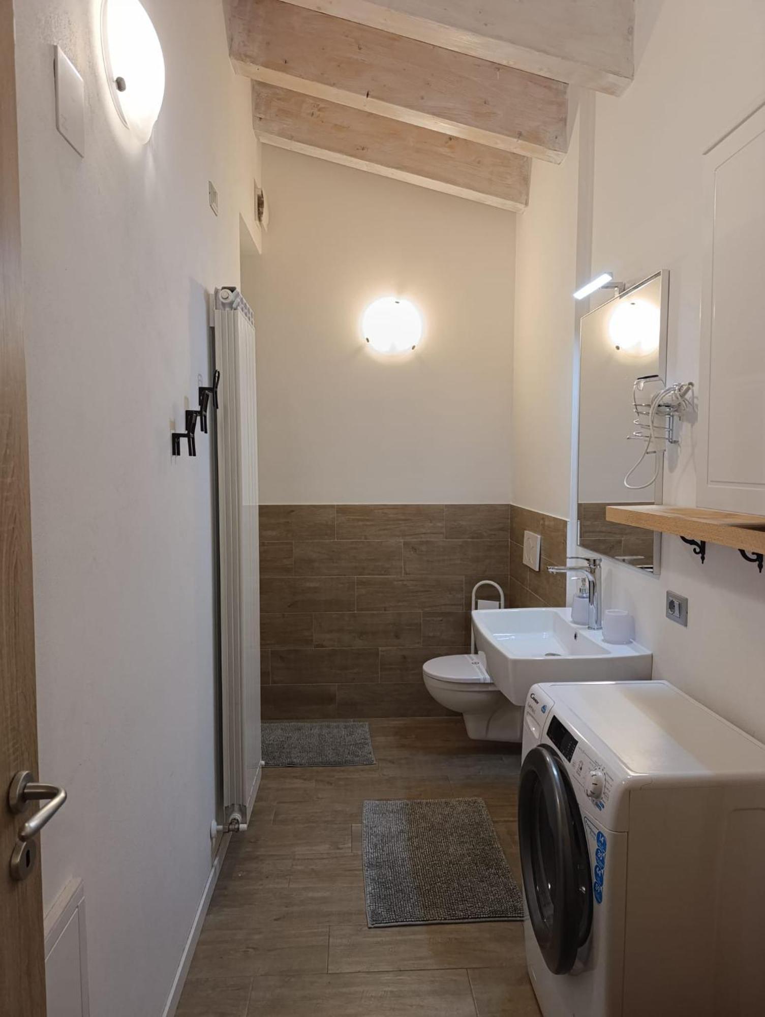 Ferienwohnung Attico Da Maria Polpenazze del Garda Exterior foto