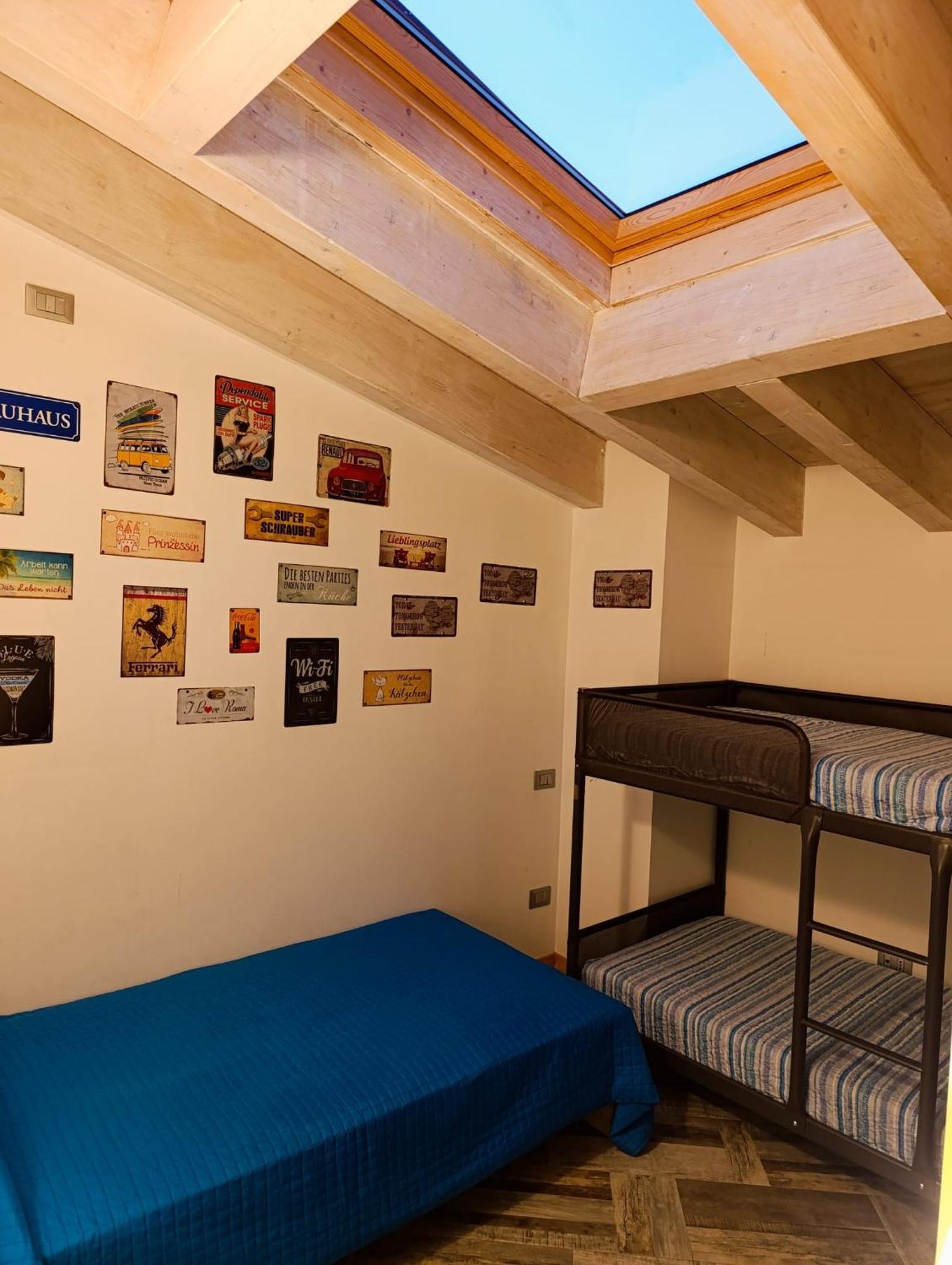 Ferienwohnung Attico Da Maria Polpenazze del Garda Exterior foto